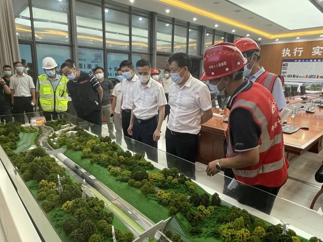 35ff73517f89f4534c40fbd134fb2c70.jpg 35ff73517f89f4534c40fbd134fb2c70.jpg