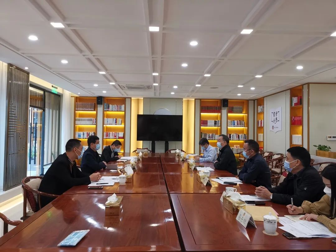 e629c1443f4e1bb1e44f51b857b25917.jpg e629c1443f4e1bb1e44f51b857b25917.jpg