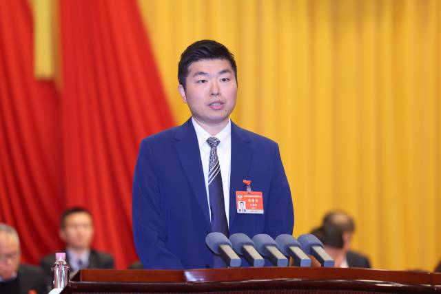 深圳市工商业联合会执委、深圳市青年商会副会长、汉高集团(深圳)有限公司总裁吕海阳。 南方+ 朱洪波 拍摄