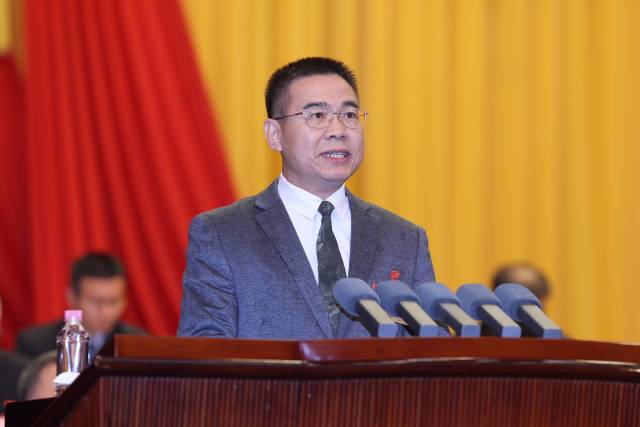 民进深圳市委员会副主委、龙岗区政协副主席卓伟华。 南方+ 朱洪波 拍摄